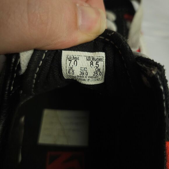 Vans Off The Wall Unisex Mens 7 Womens 8.5 Black Heart Graphic Skateboard Shoes - Picture 11 of 11